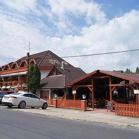 Retro Hotel Merid Zamárdi Εξωτερικό φωτογραφία