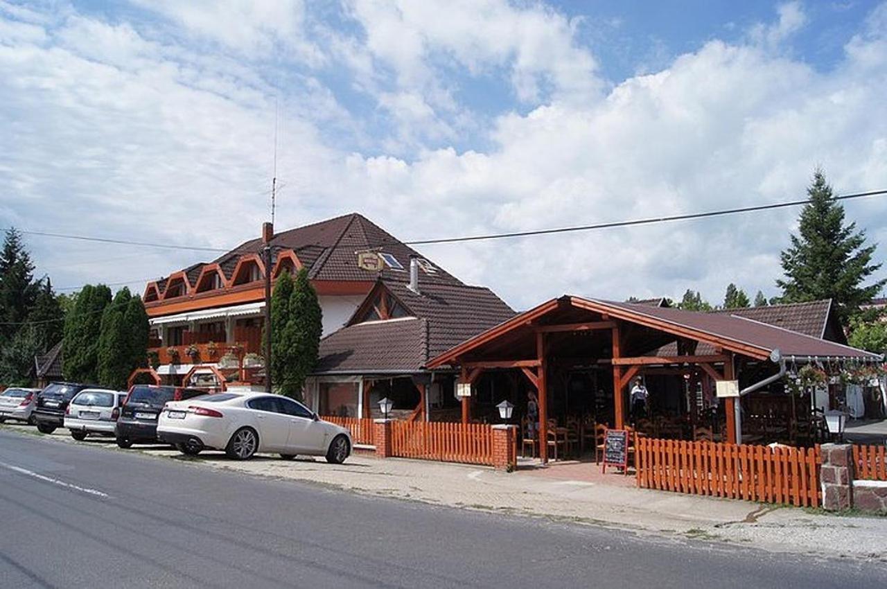 Retro Hotel Merid Zamárdi Εξωτερικό φωτογραφία